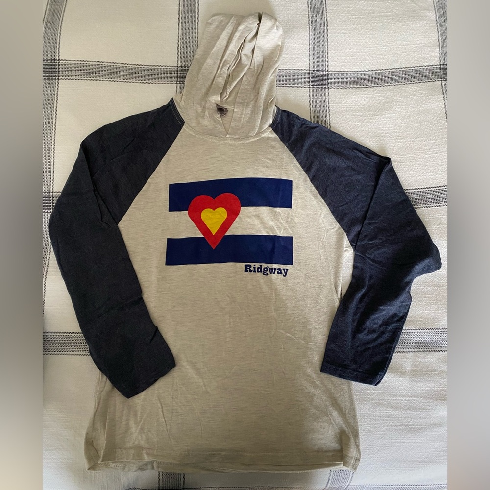Ridgway Colorado Lightweight Hoodie Men’s size M